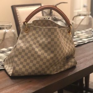 Louis Vuitton GM Artsy (Damier Azur)